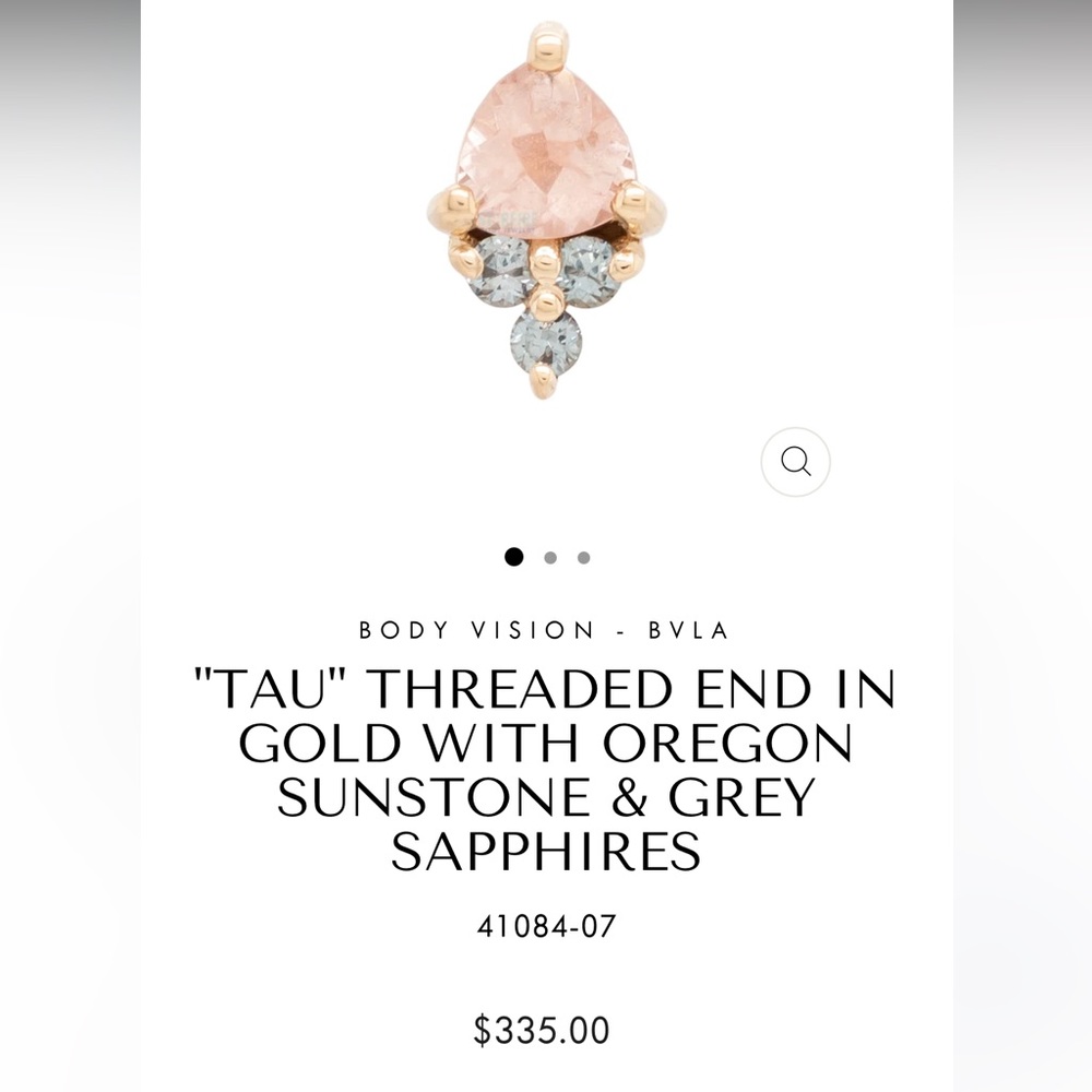 BVLA Tau in yellow gold with Oregon sunstone and grey sapphires